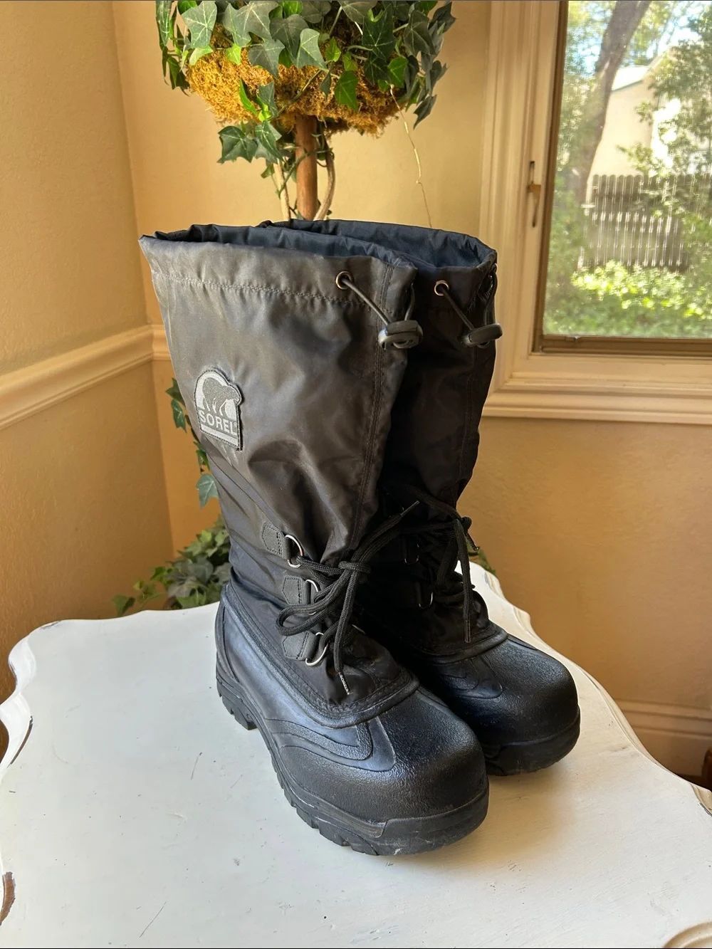 Sorel Snowlion Black Insulated Lace-Up Winter Boots Men’s Size 8